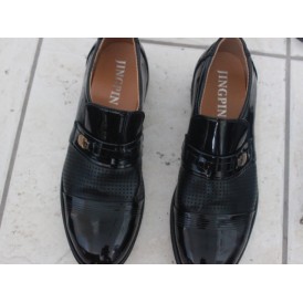 Unboxed Men's Shoes Size 8/9 JINGPIN